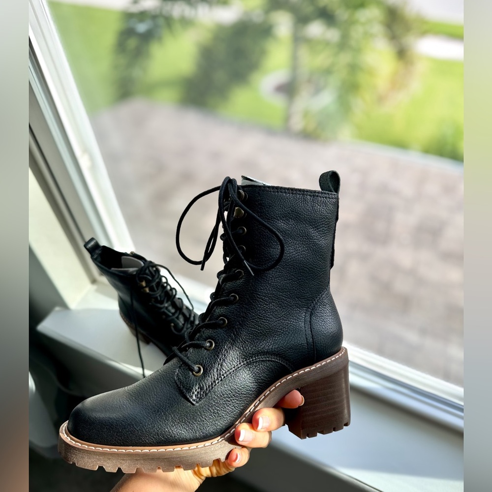🔥NEW WITH TAGS - REAL LEATHER Boots 🥾 - Picture 5 of 14